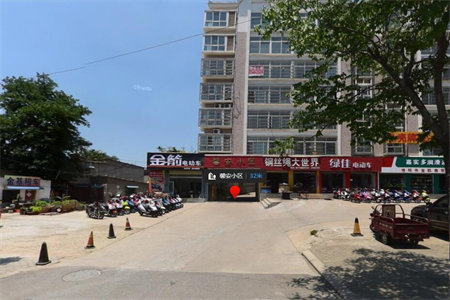 城西双龙兴村三楼，3室2厅1卫58万105m2出售